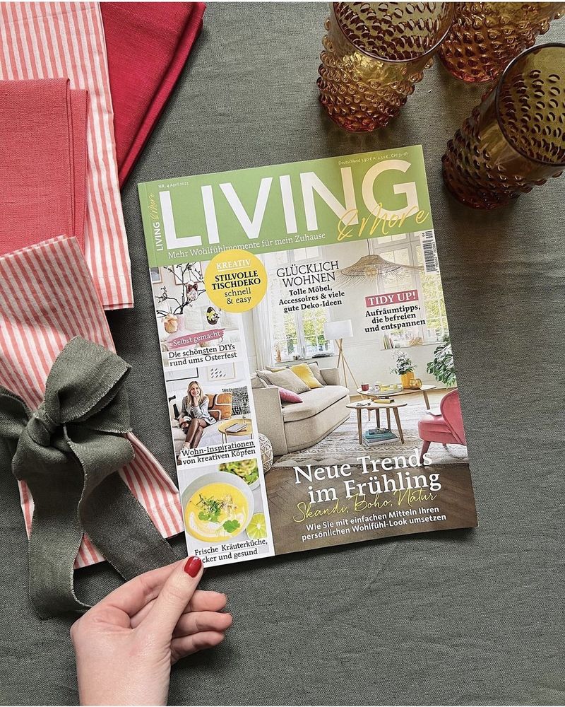 Living & More - April 2023