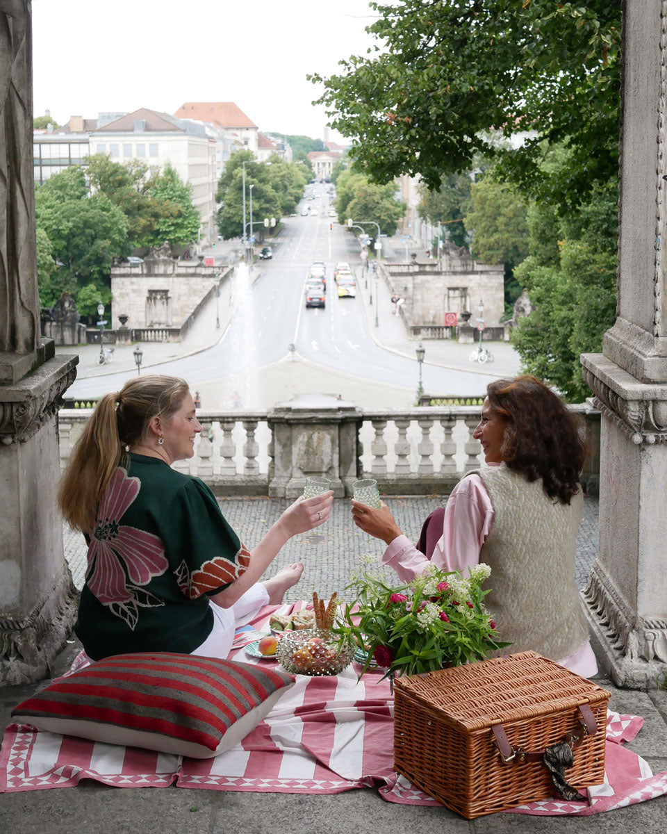 Insa Lachauer und Nicole Mohrmann Picknick München