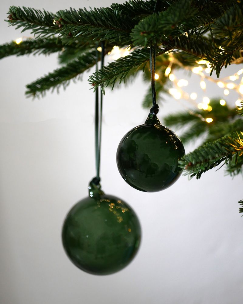 Glaskugel - mundgeblasen, dunkelgrün