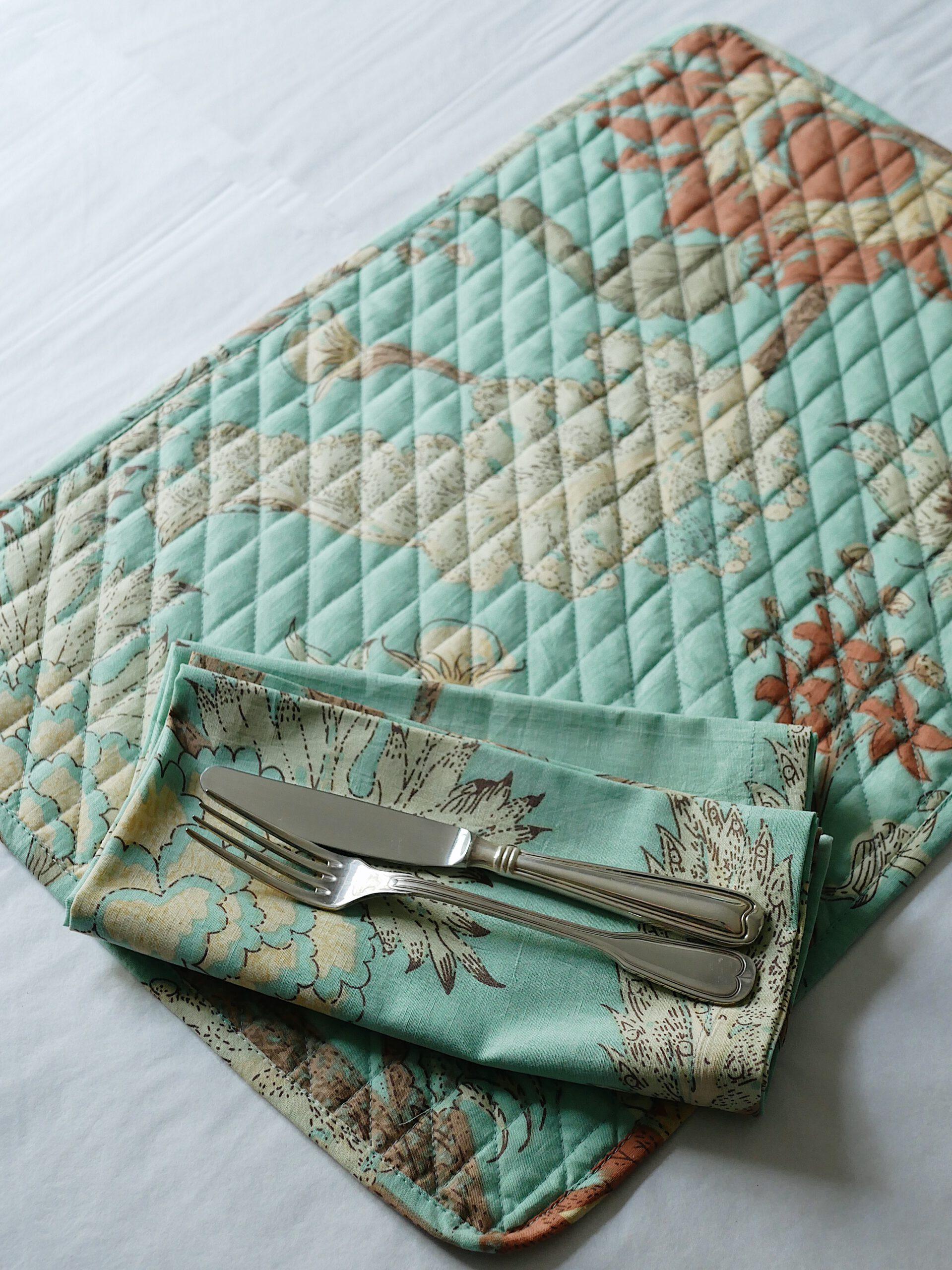Tischsets abgesteppt Mint