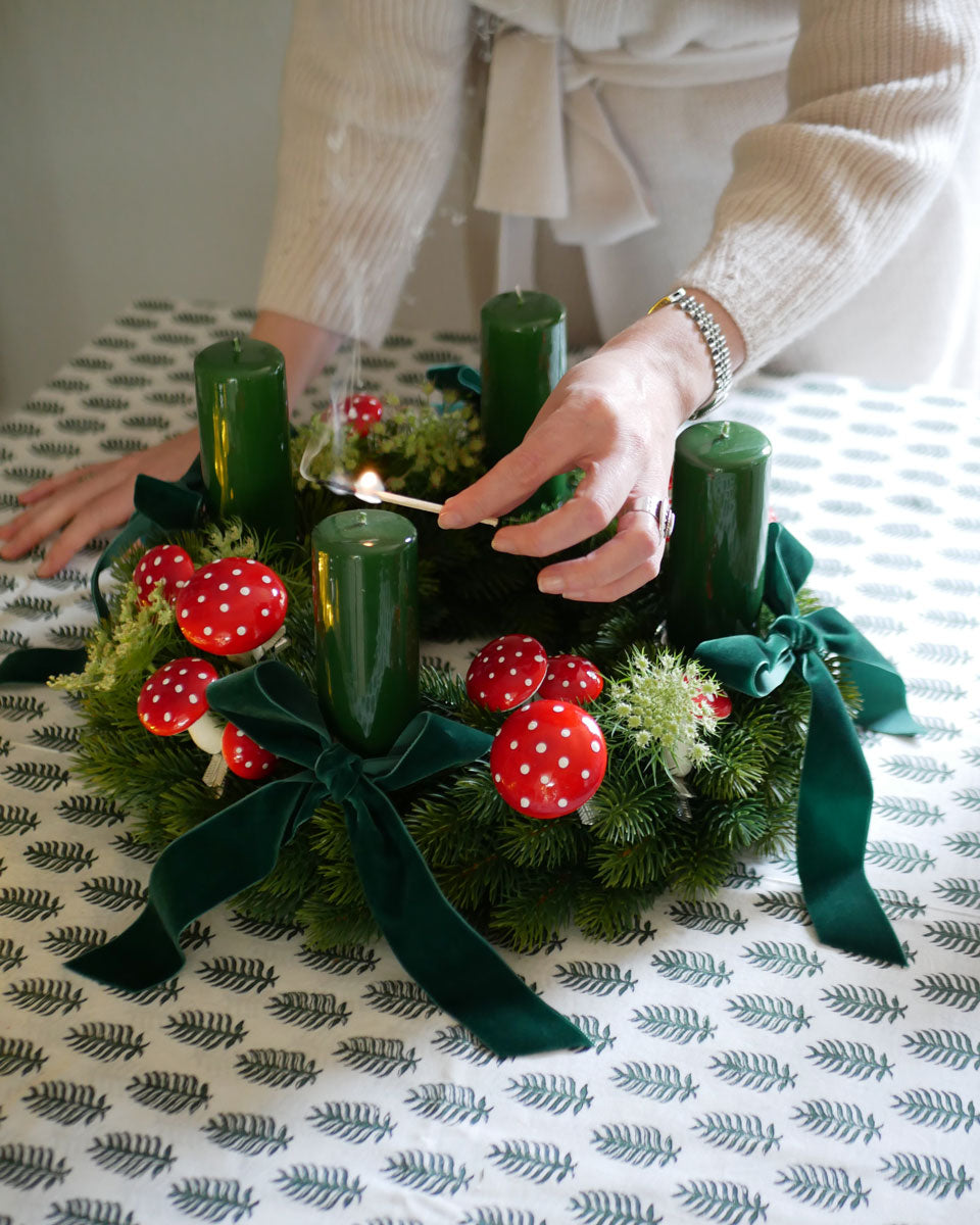 Set für Adventskranz in Dunkelgrün