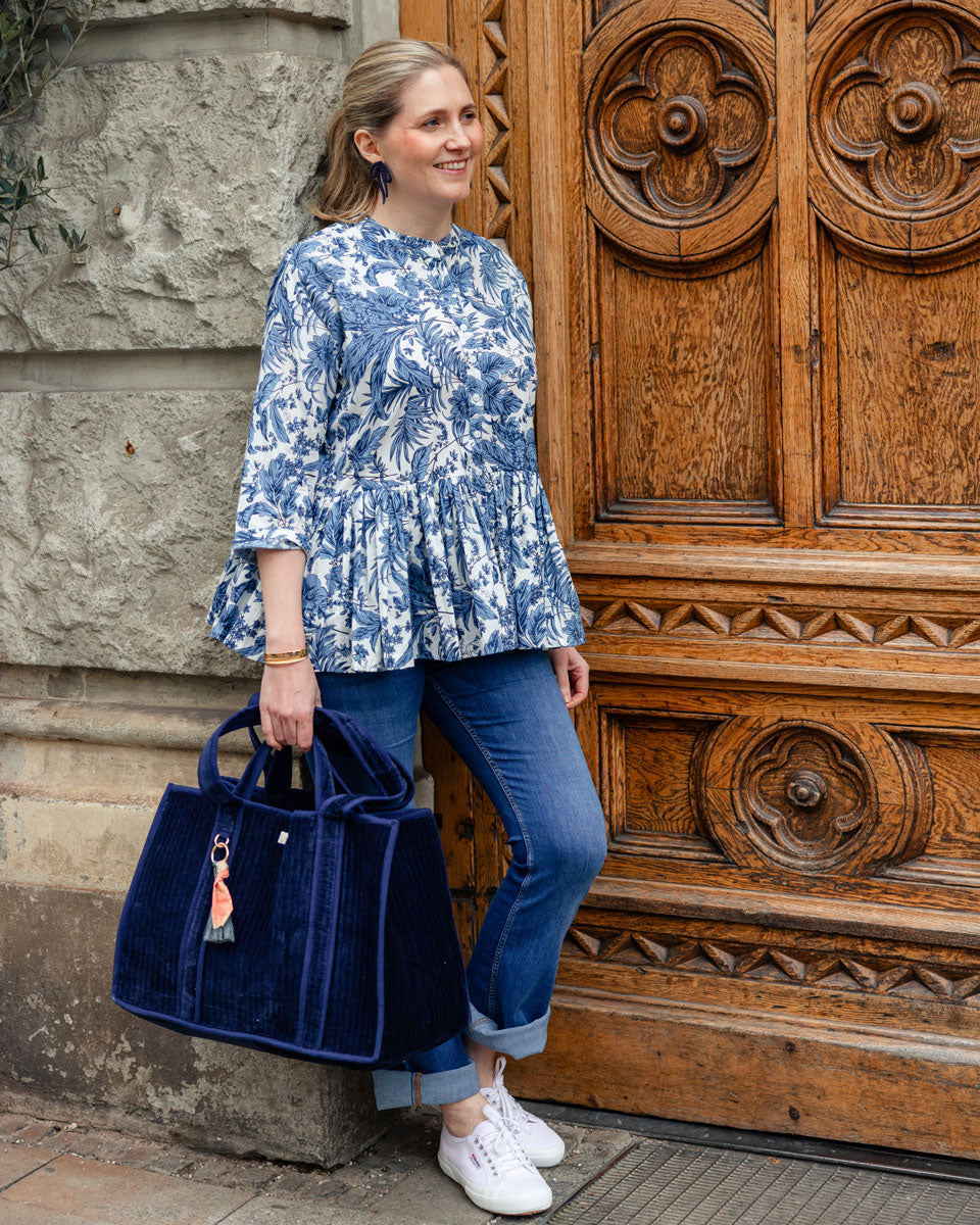 Bluse "Pina" mit blauem Muster