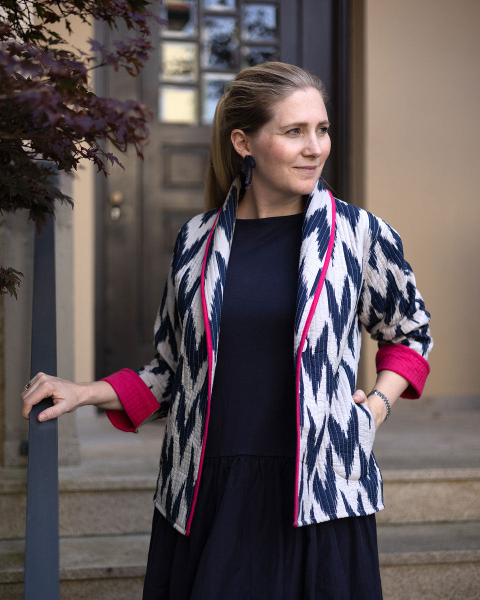 Ikat-Jacke "Donata" in Navy und Pink
