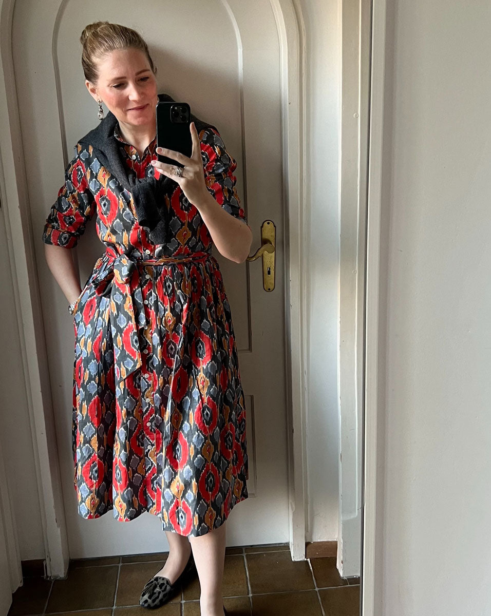 Letzte Größen: Blusenkleid "Elisa" mit Ikatmuster