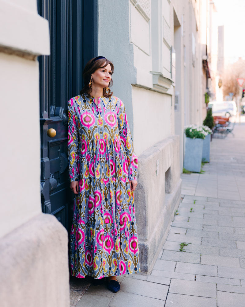 Letzte Größen: Kleid "Maxima" in Royal Ikat