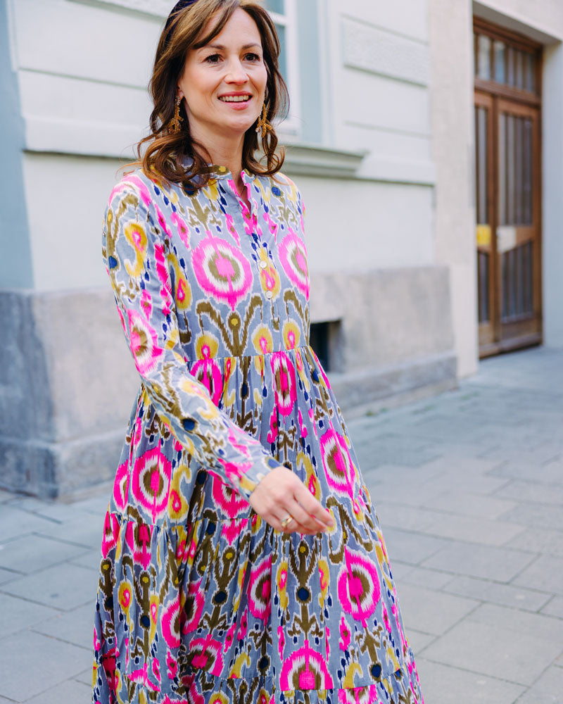 Letzte Größen: Kleid "Maxima" in Royal Ikat
