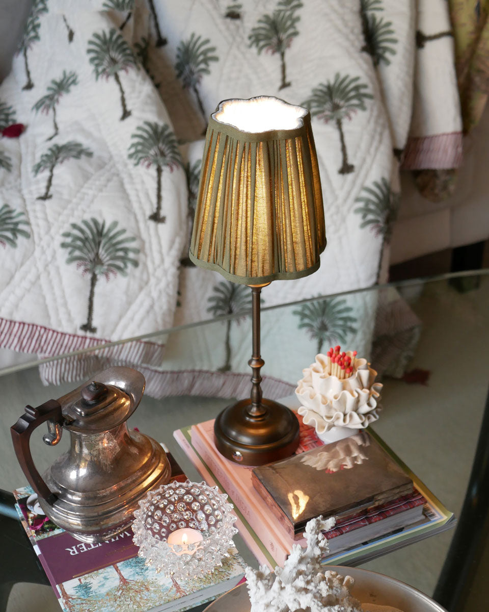 Akku Tischleuchte "Stockholm" mit Schirm