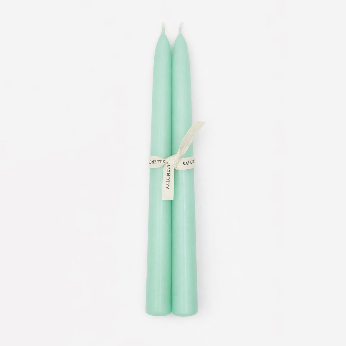 Lackierte Tafelkerzen in mint