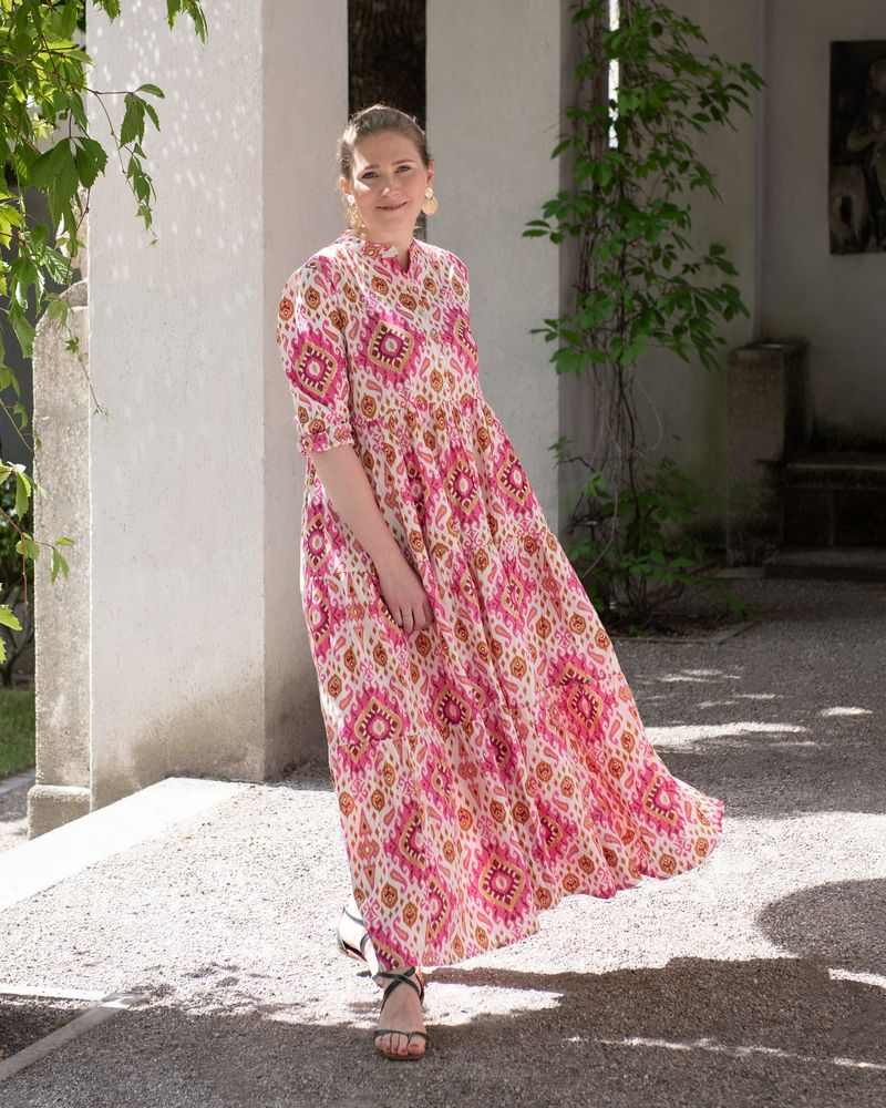 Letzte Größen: Maxikleid "Maxima" in Pink Ikat