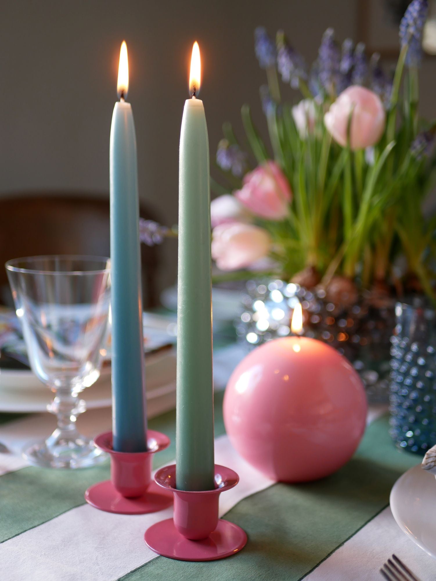 Kerzenhalter aus lackiertem Metall - verschiedene Farben
