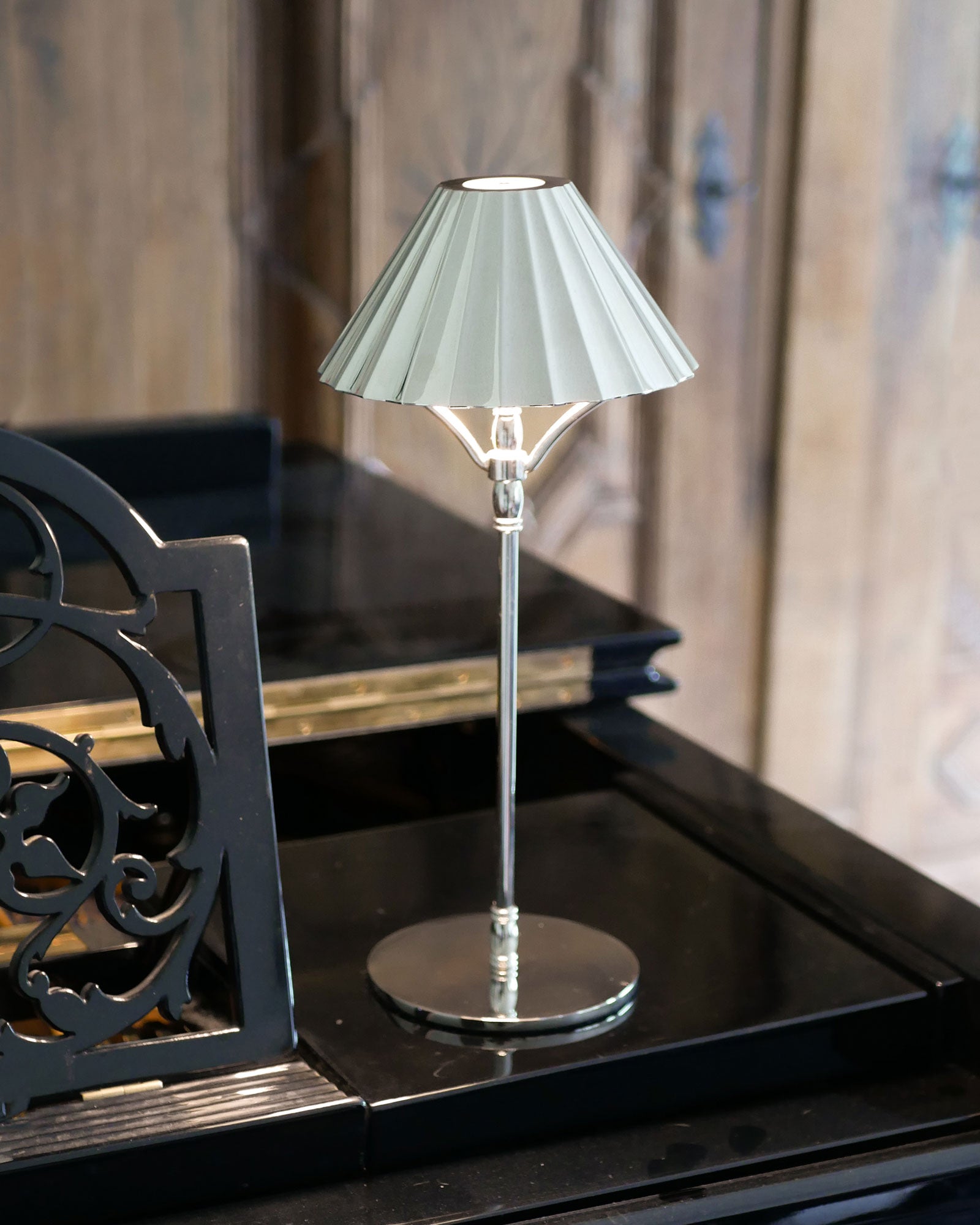 Akku Tischleuchte "Salonette" in Silber