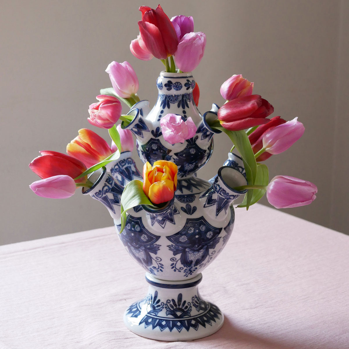 Delfter Tulpenvase