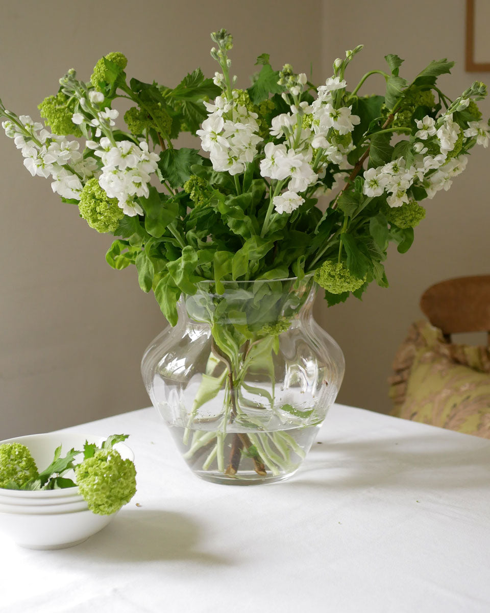 Große Vase in Kristallweiß