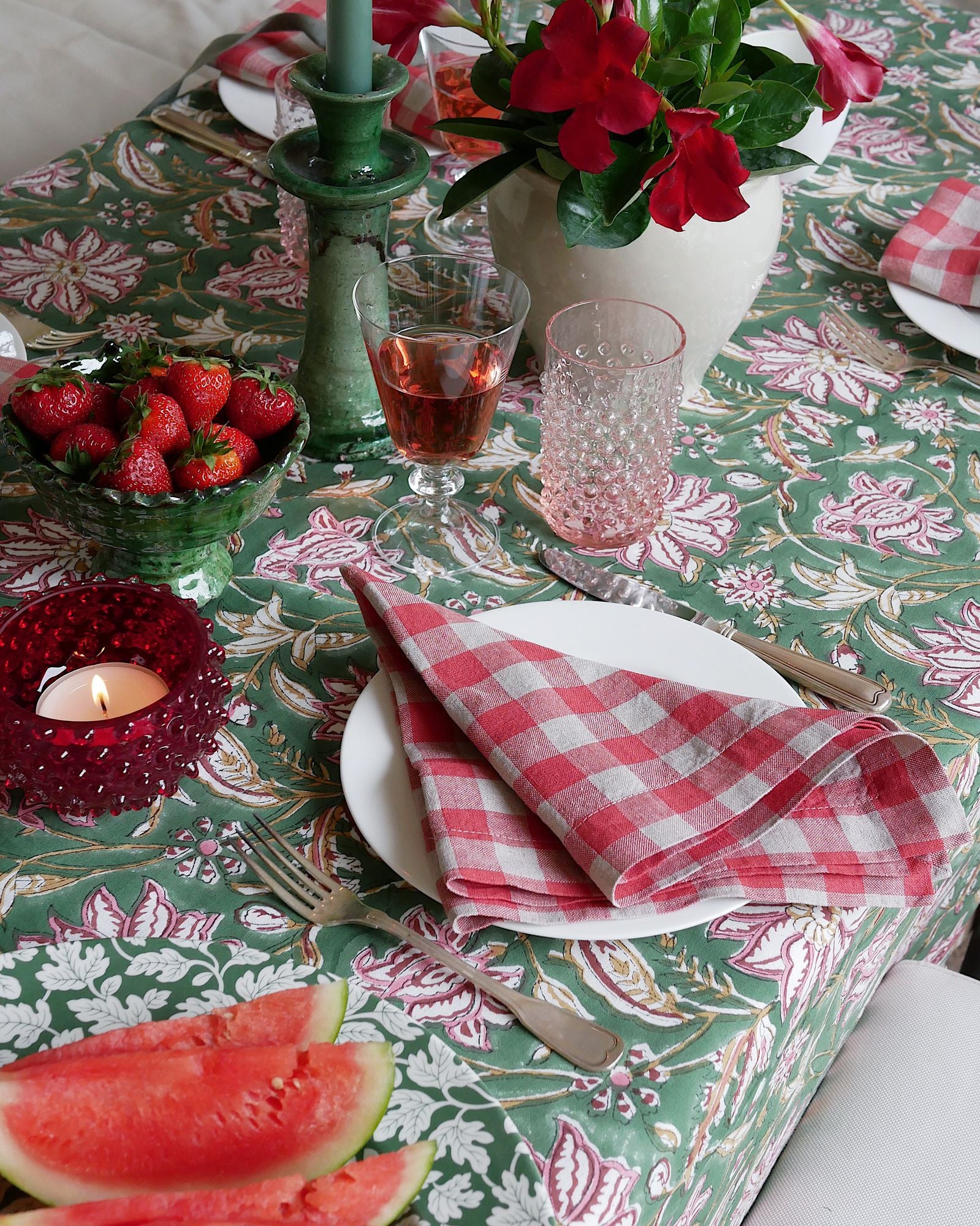 Blockprint Tischdecke "Dahlia" in Grün