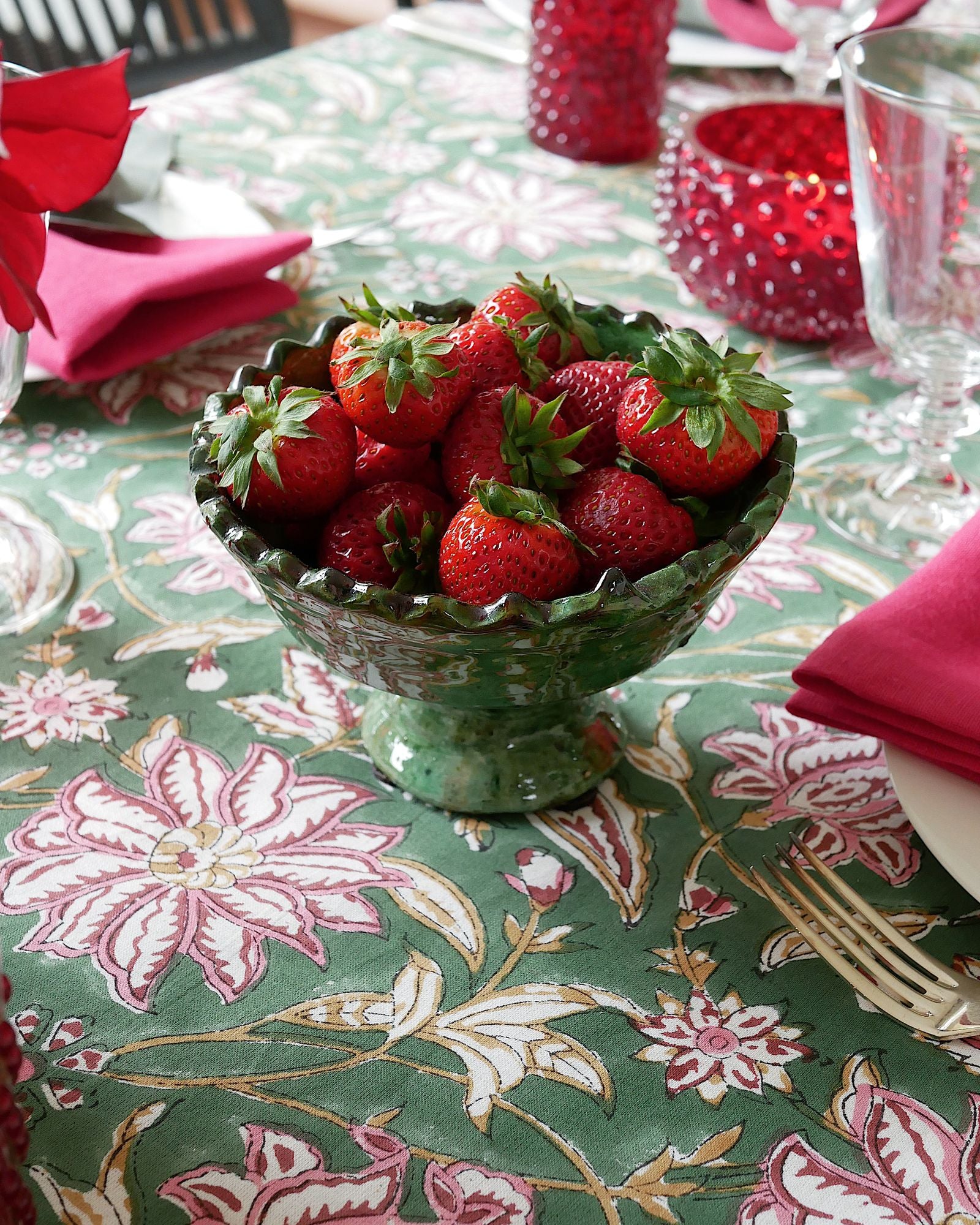 Blockprint Tischdecke "Dahlia" in Grün