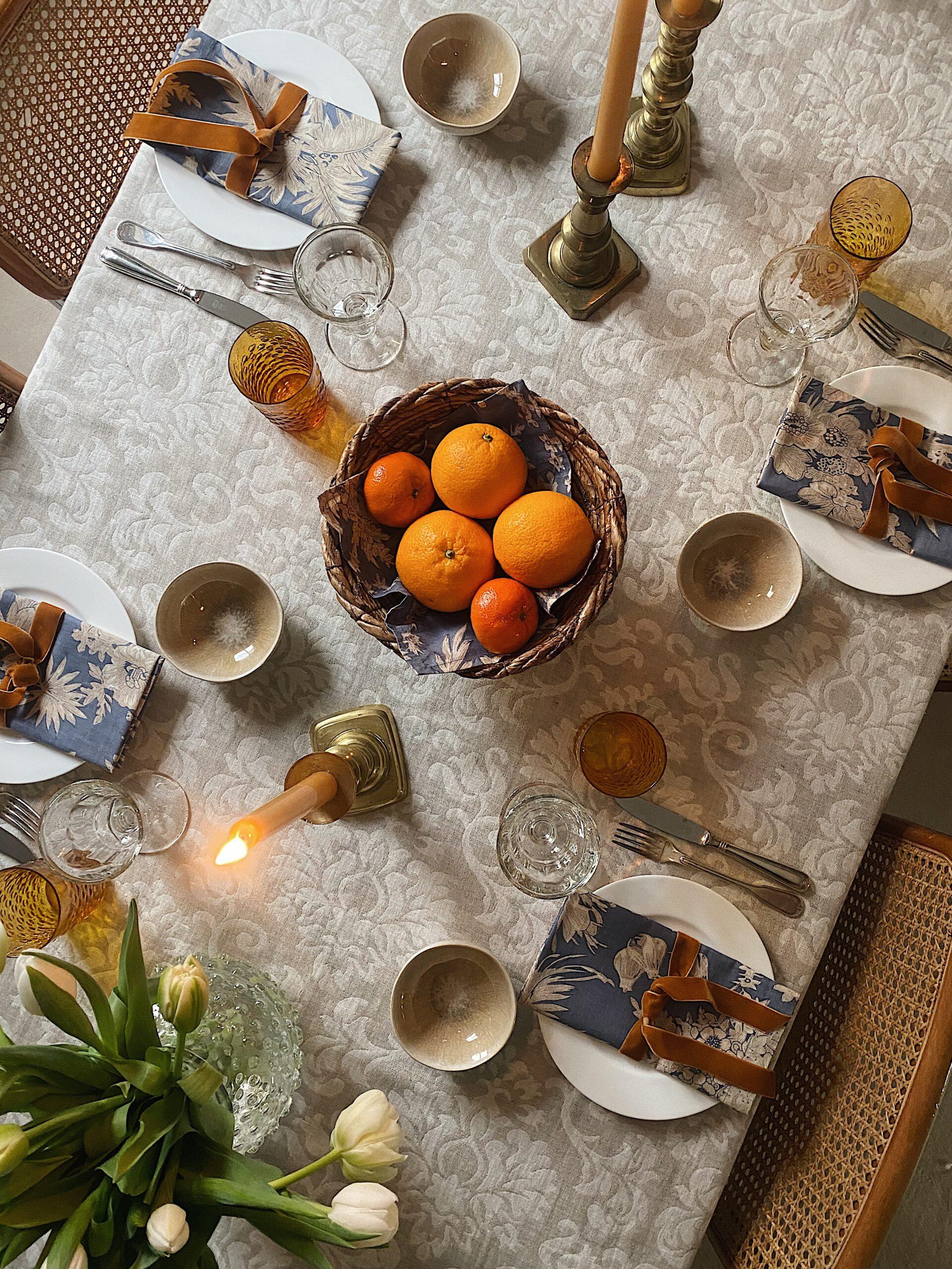 Leinen Tischdecke Jacquard Sand mit Quasten