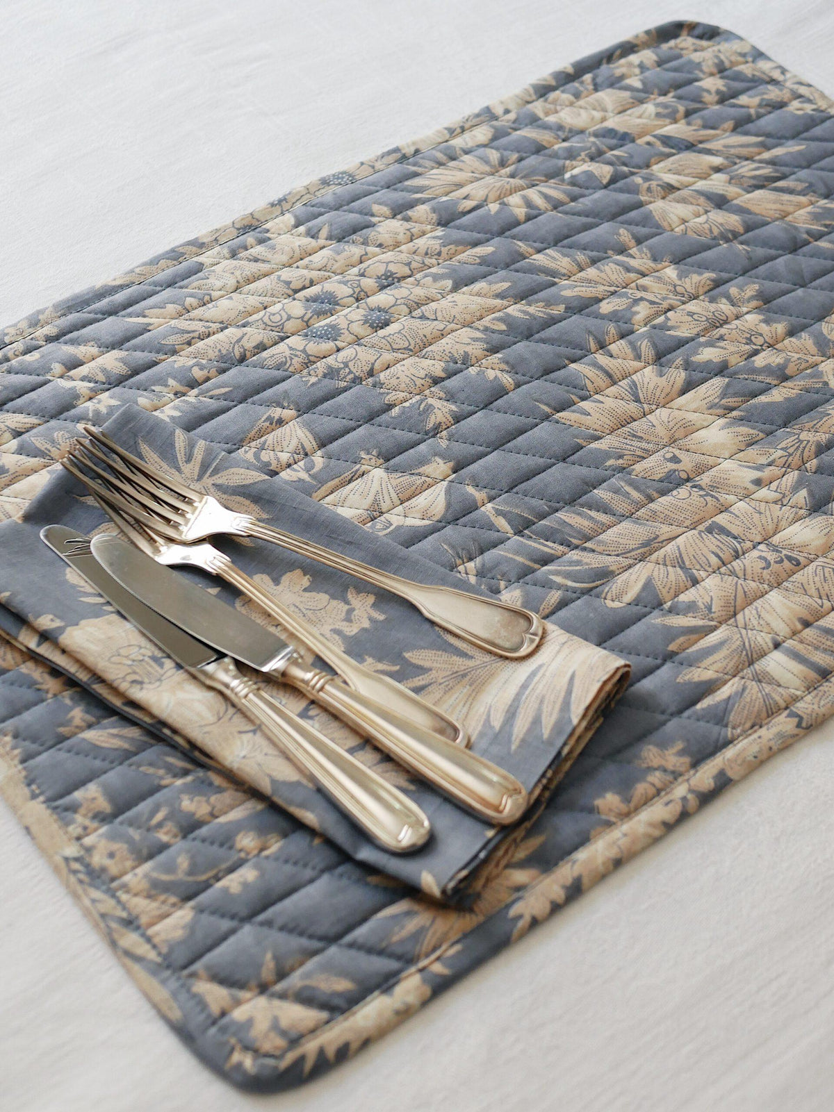 Abgesteppte Tischsets