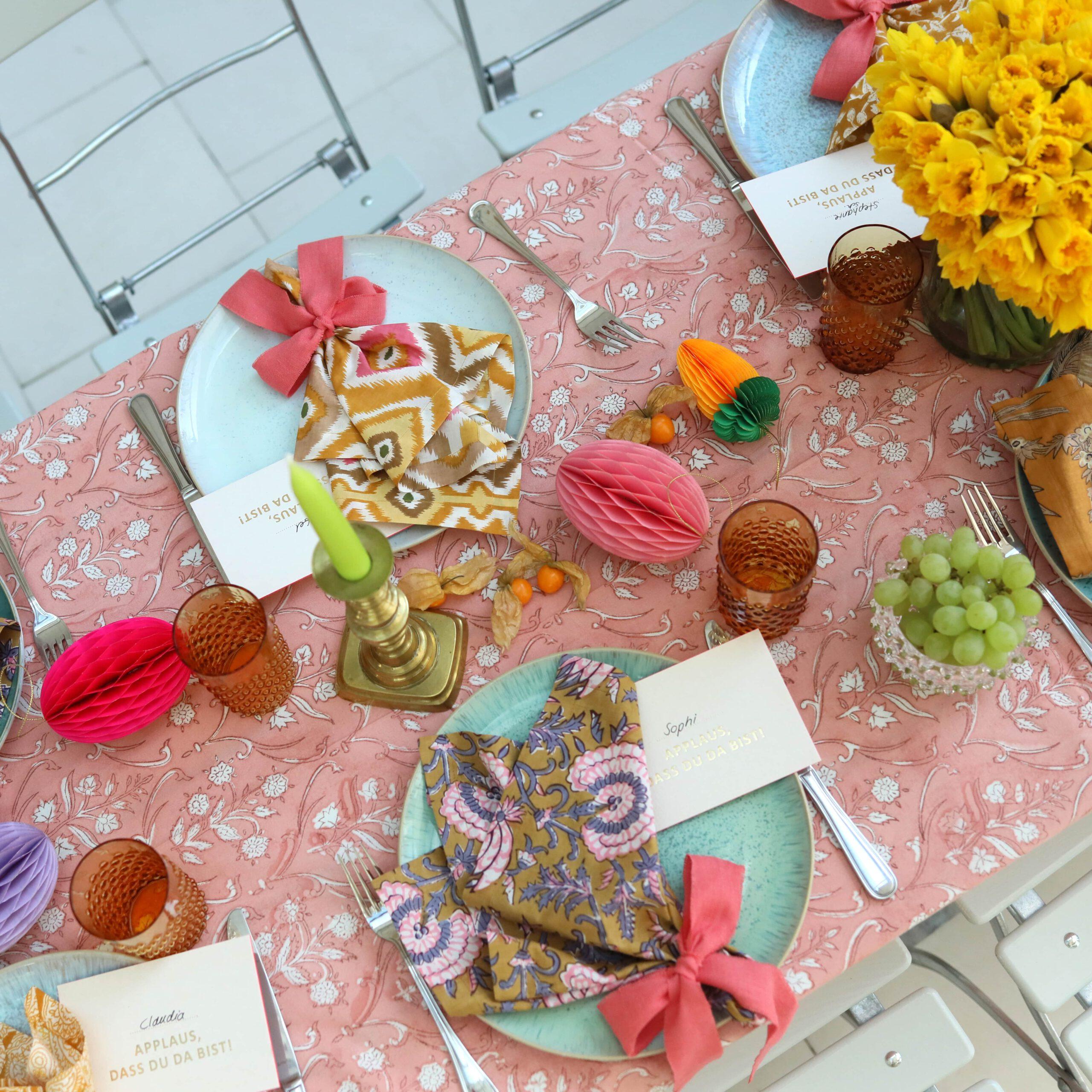 Ostereier aus Wabenpapier