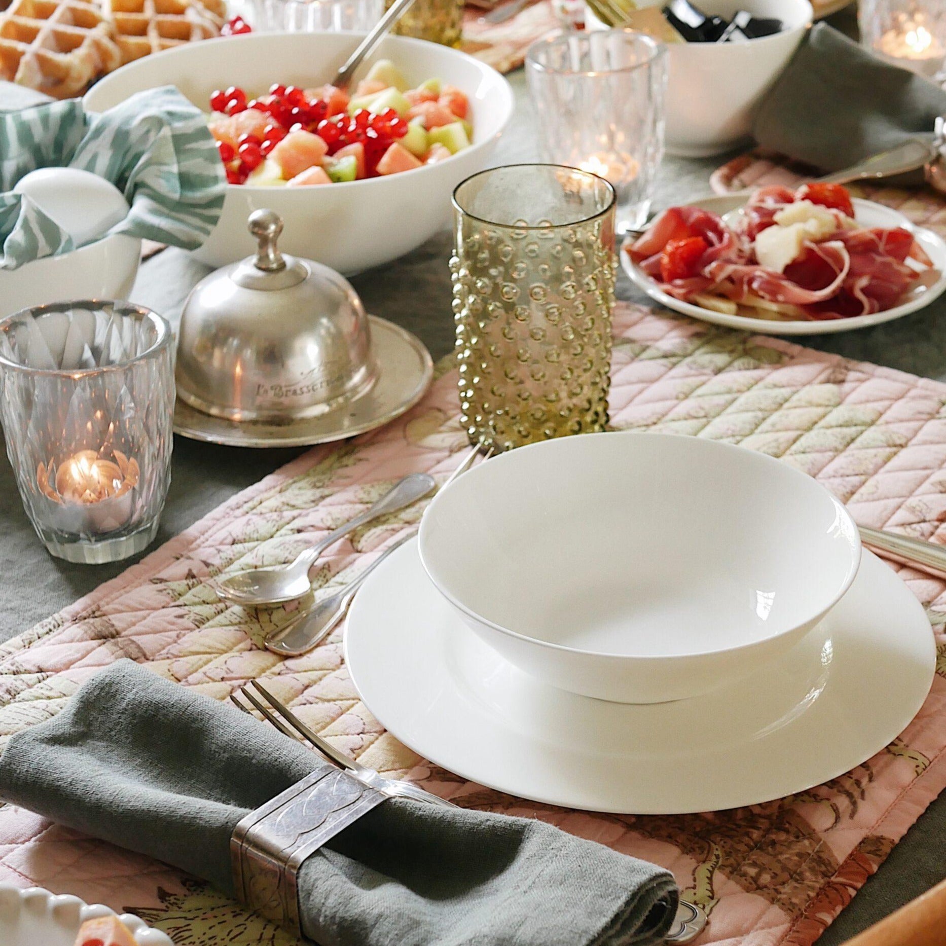 Wasserglas mit Noppen Olivgrün (6er)