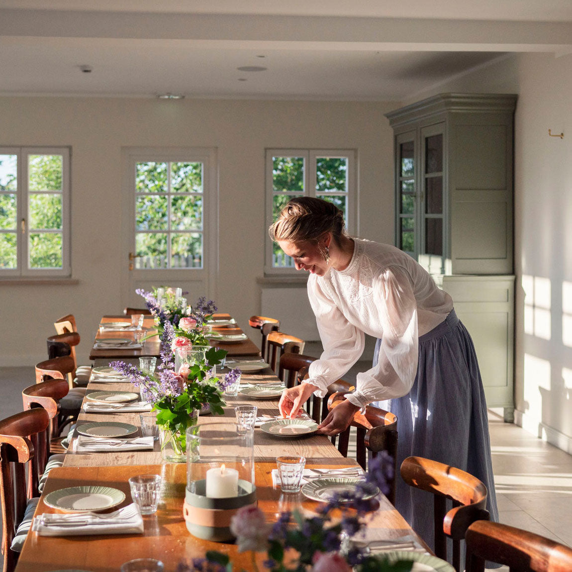 Gedeckter Tisch in Hazelnut House