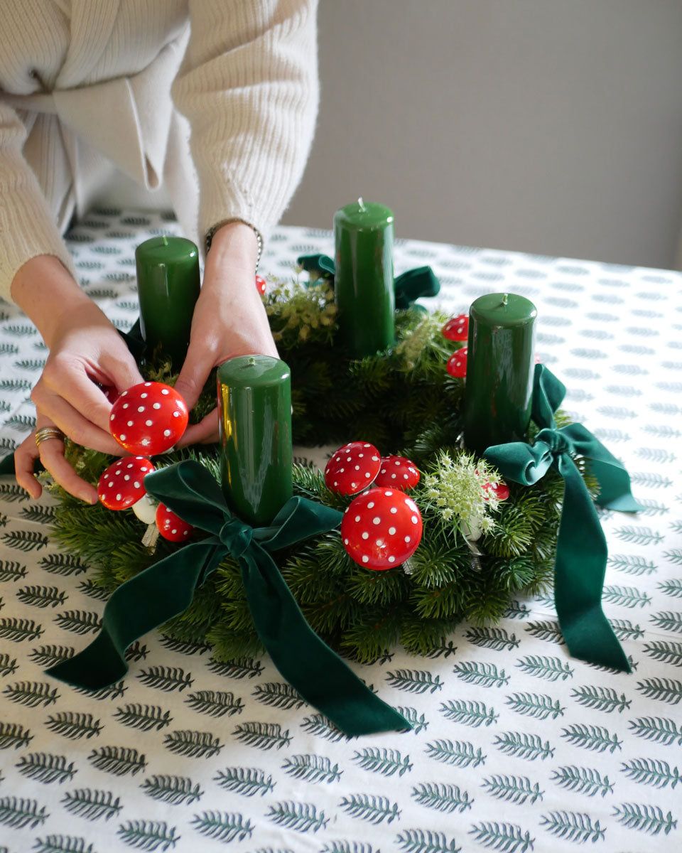 Set für Adventskranz in Dunkelgrün