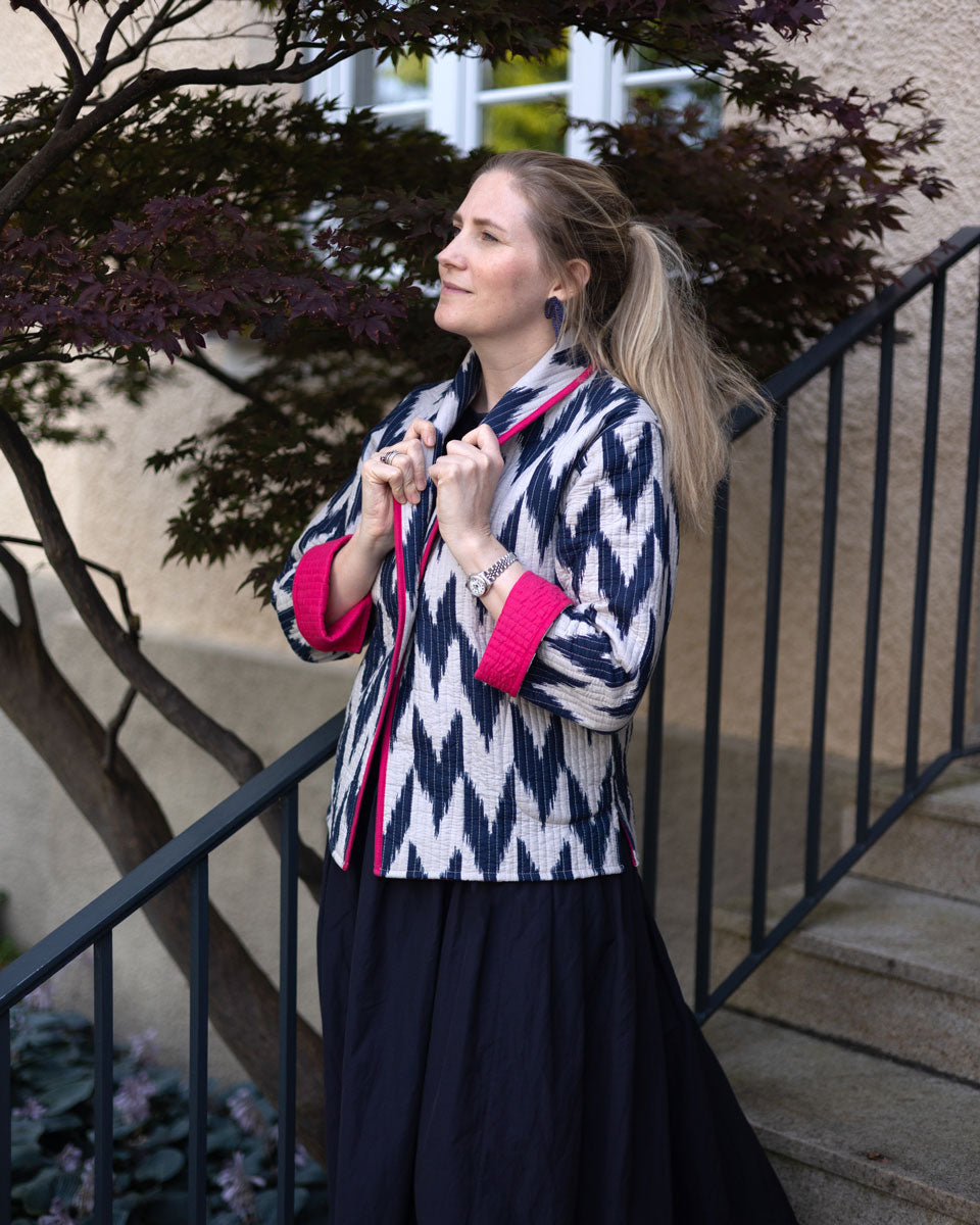 Ikat-Jacke "Donata" in Navy und Pink