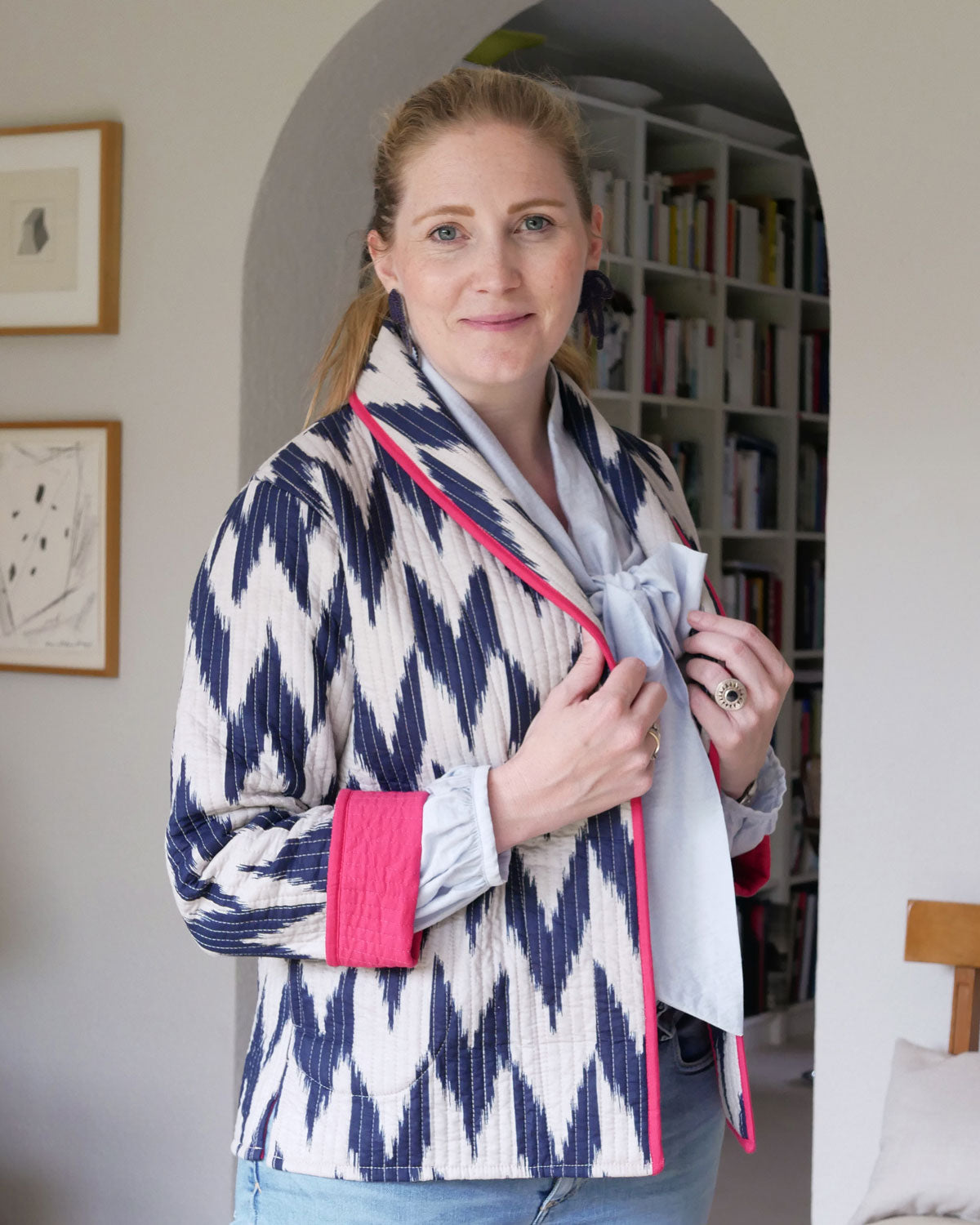 Ikat-Jacke "Donata" in Navy und Pink