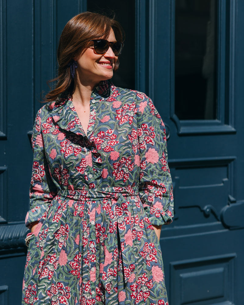Kleid mit Volantkragen "Leonie" in blauem Muster