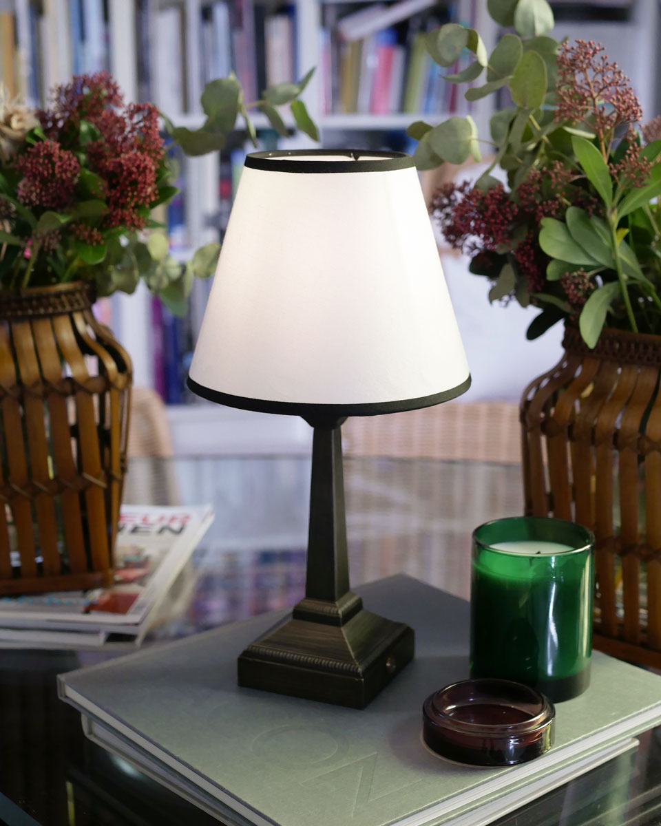 Akku Tischleuchte im Empire Stil