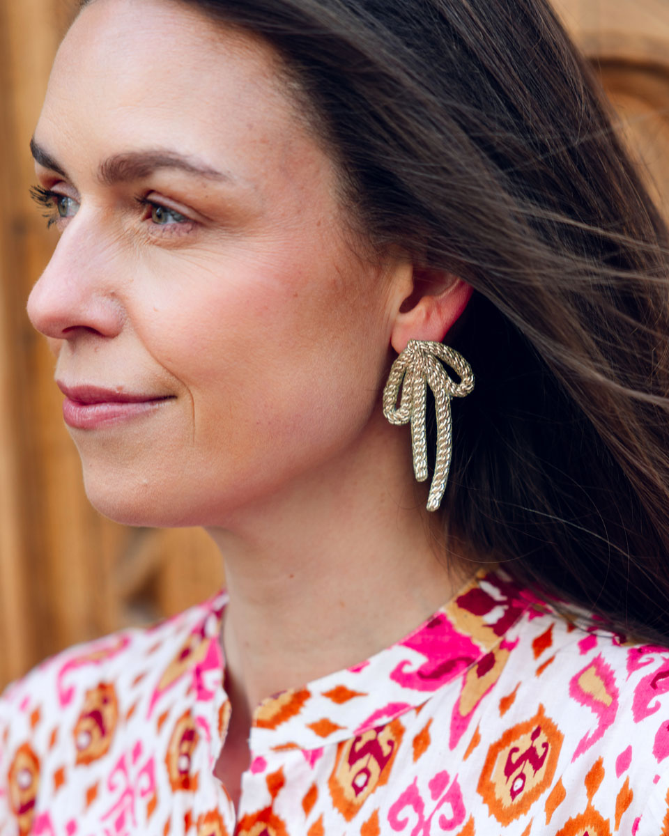 Schleifen-Ohrringe in Gold