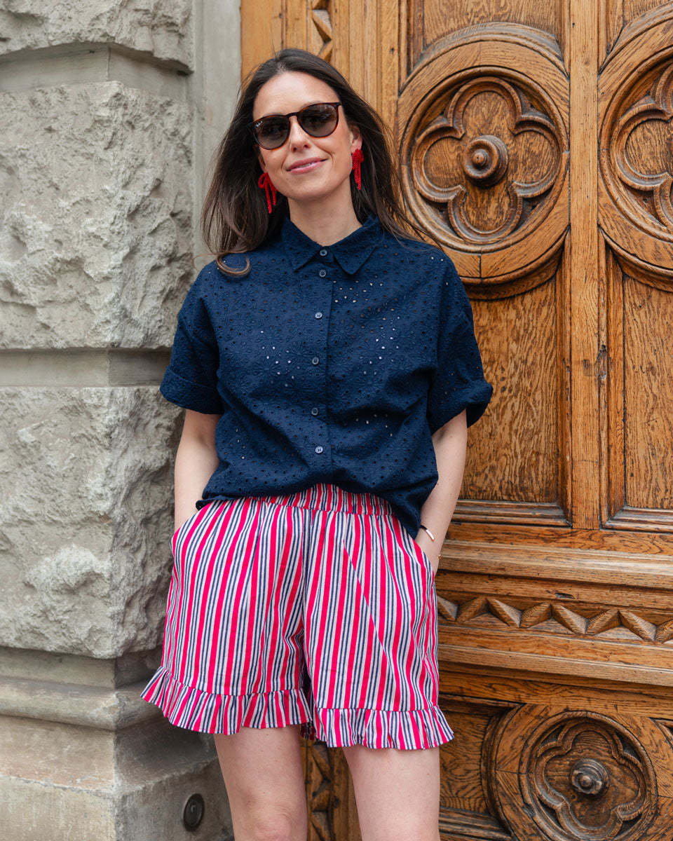 Shorts "Eleni" mit Streifen
